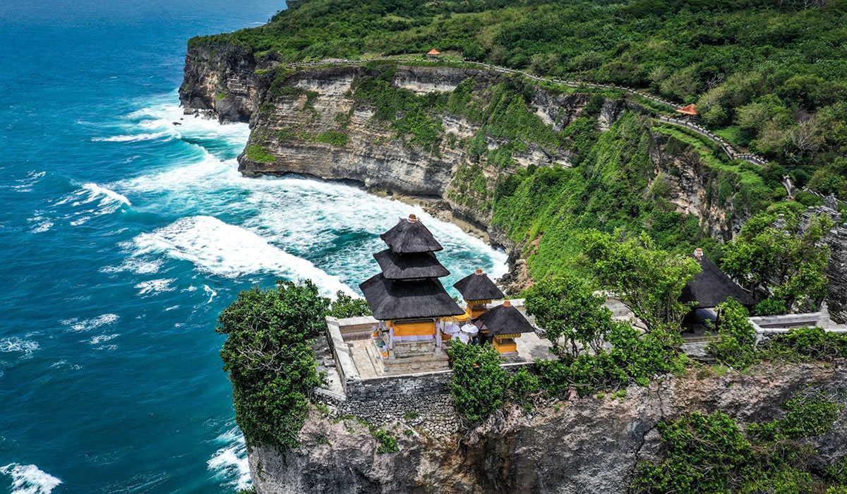 Uluwatu Temple - Kecak Dance - Jimbaran Bay Dinner (Half Day Tour)